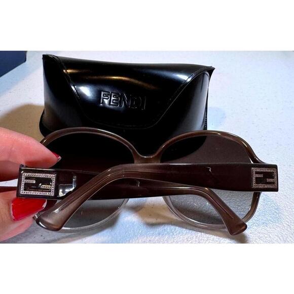 Fendi Oversized Sunglasses with Case main image 4